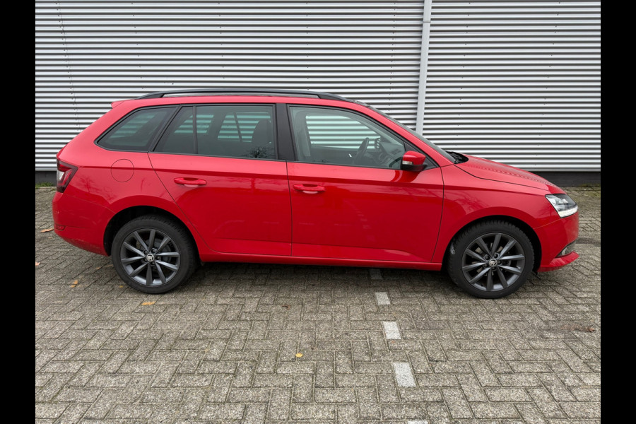 Škoda Fabia Combi 1.0 Business Edition,Autom.Airco,Panorama,Cruisecontrol,Navigatie,Bluetooth