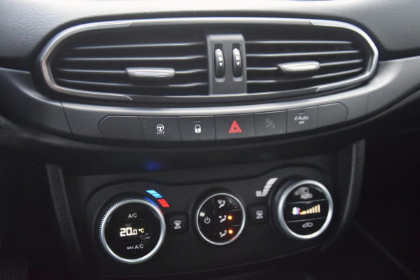 Fiat Tipo Stationwagon 1.5 Hybrid Street Automaat + TREKHAAK