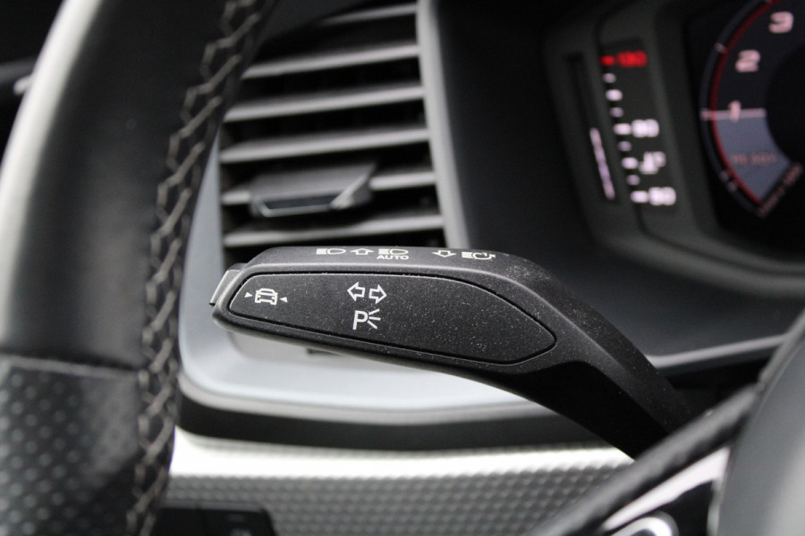 Audi A1 Sportback 25 TFSI Advanced edition | CARPLAY | PDC | VIRTUAL | AUTOMAAT |