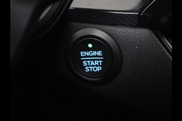 Ford Kuga 2.5 PHEV ST-Line | Trekhaak | Adaptive cruise | Carplay | 360 Camera | Navigatie | Park Assist | Dodehoek detectie | Keyless | Climate control | Bluetooth