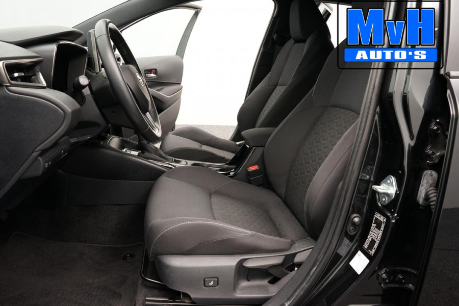 Toyota Corolla Touring Sports 1.8 Hybrid Business Plus|TREKHAAK