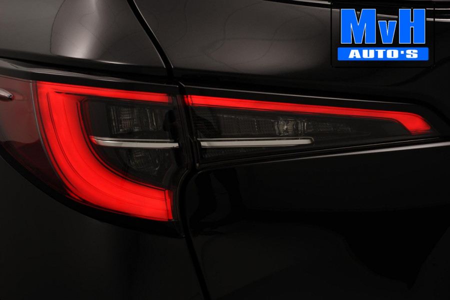 Toyota Corolla Touring Sports 1.8 Hybrid Business Plus|TREKHAAK
