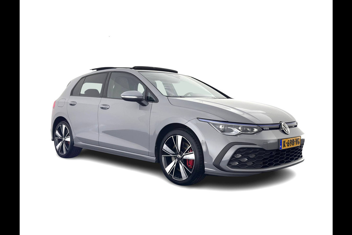 Volkswagen Golf 1.4 eHybrid GTE (INCL-BTW) *PANO | NAVI | CRUISE | VIRTUAL | 18 INCH ALU*
