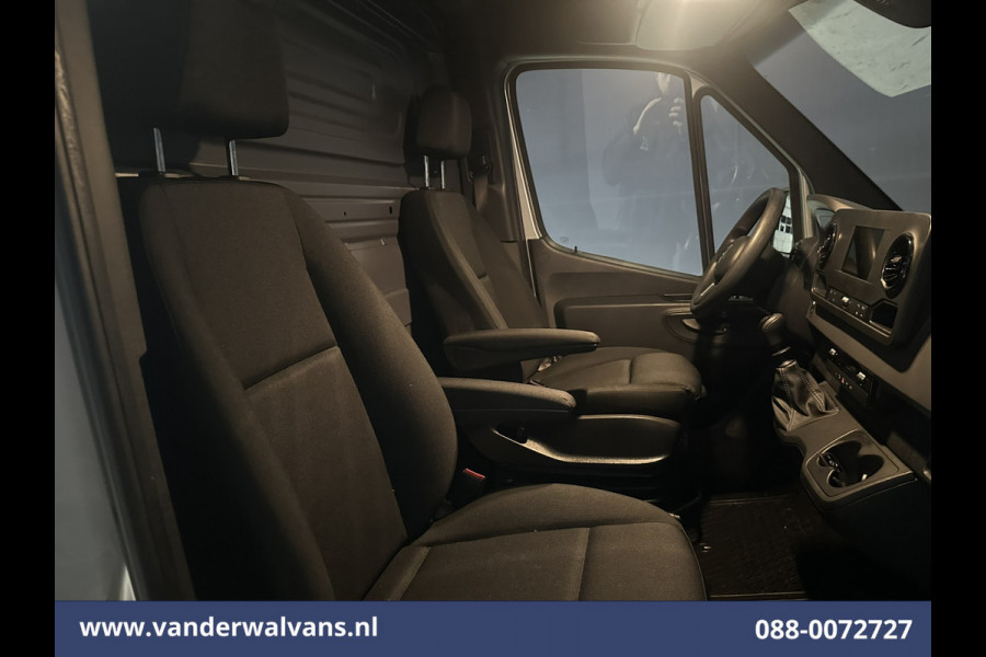 Mercedes-Benz Sprinter 315 CDI 150pk L2H1 Euro6 Airco | Camera | Apple Carplay | Trekhaak | Chauffeursstoel Android Auto