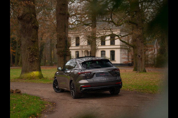Maserati Levante 3.0 V6 S AWD 430pk Facelift | Pano-dak | 21 inch | Harman/Kardon | 360 camera