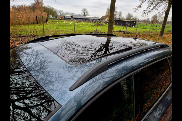 Seat Ateca 1.5 TSI FR Business Intense . Panoramadak . Trekhaak