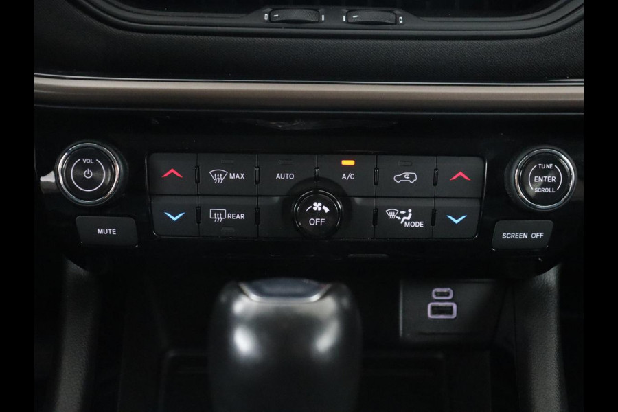 Jeep Compass 4xe 240 Plug-in Hybrid Electric S | Stoel & stuurverwarming | Half leder | Camera | Adaptive cruise | Carplay | Keyless | Digital Cockpit | Climate control | PHEV