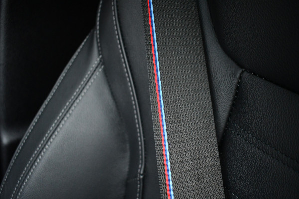 BMW 3 Serie 330D M-Sport Pro Pano H/K HUD El-zetels Parelmoer-wit!