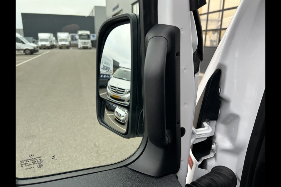 Mercedes-Benz Sprinter 317 CDI L2 H2 MBUX / 360 Camera / Parkeersensoren / Navigatie / Cruise control / Airco / 270 Graden achterdeuren