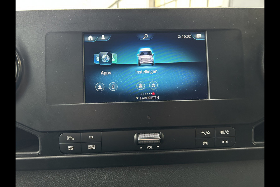 Mercedes-Benz Sprinter 317 CDI L2 H2 MBUX / 360 Camera / Parkeersensoren / Navigatie / Cruise control / Airco / 270 Graden achterdeuren