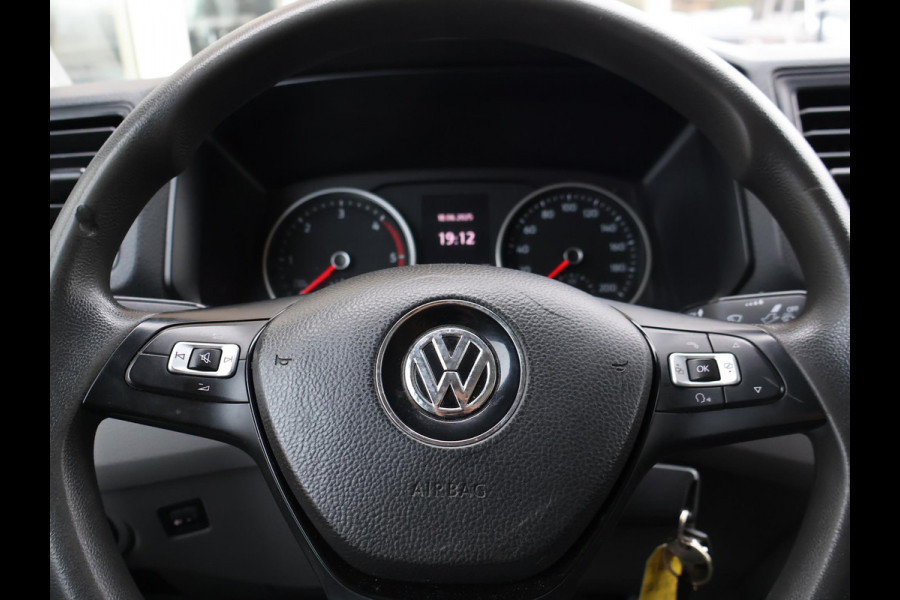 Volkswagen Crafter 35 2.0 TDI 140 PK EURO 6 BAKWAGEN MEUBELBAK + APPLE CARPLAY | AIRCO | GEVEERDE STOEL