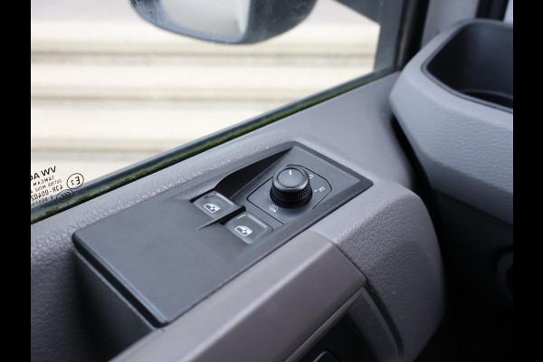 Volkswagen Crafter 35 2.0 TDI 140 PK EURO 6 BAKWAGEN MEUBELBAK + APPLE CARPLAY | AIRCO | GEVEERDE STOEL