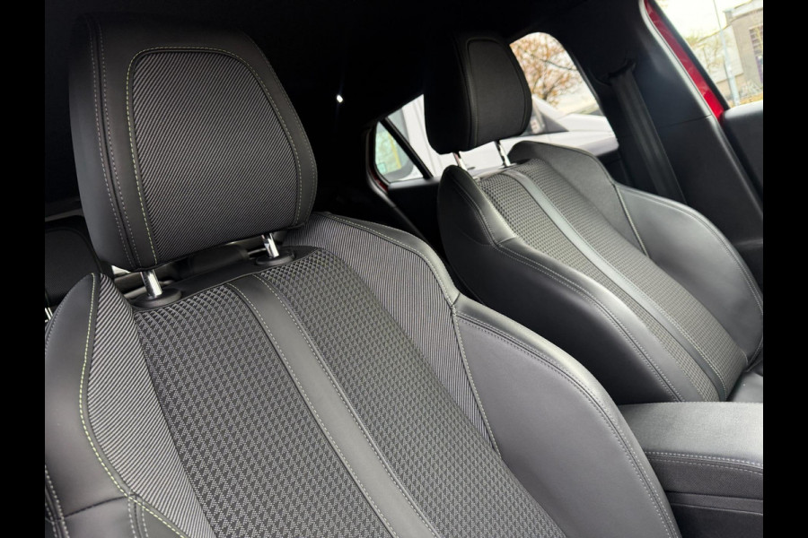 Peugeot 2008 1.2 PureTech GT Line 131PK 2021 LEDER LED CARPLAY LUX NAP