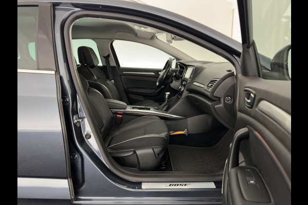 Renault Mégane Estate 1.5 dCi Bose *1/2 LEATHER | FULL-LED | NAVI-FULLMAP | CAMERA | KEYLESS | COMFORT-SEATS | ECC | PDC | 17''ALU*