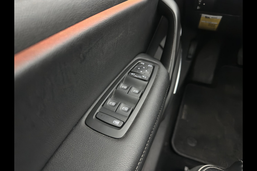 Renault Mégane Estate 1.5 dCi Bose *1/2 LEATHER | FULL-LED | NAVI-FULLMAP | CAMERA | KEYLESS | COMFORT-SEATS | ECC | PDC | 17''ALU*