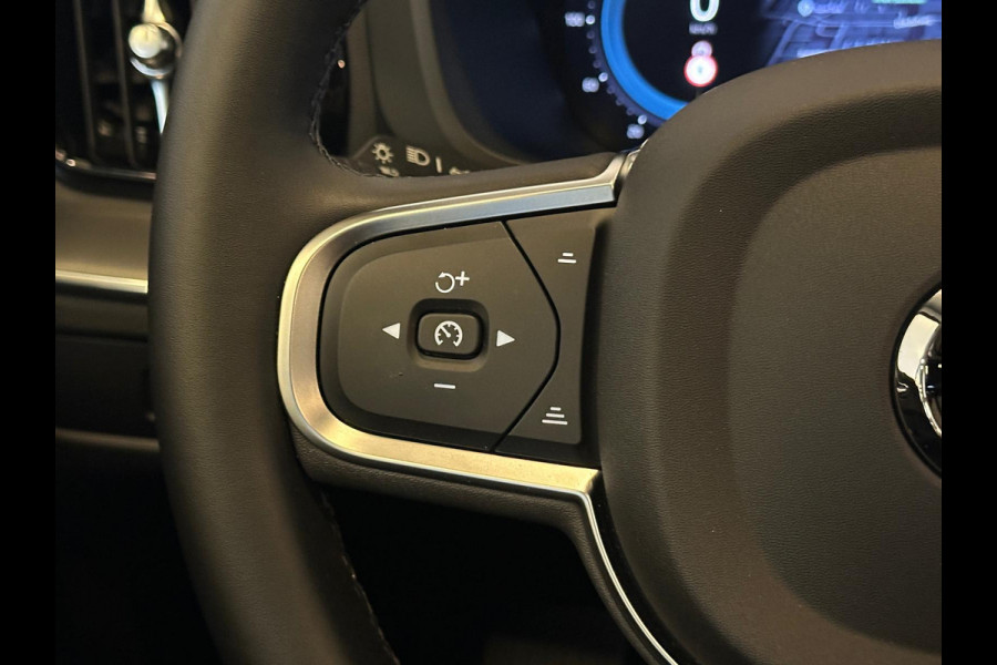 Volvo XC60 2.0 T6 Plug-in hybrid AWD Essential Edition Bright|NAP|PANO|1e EIGENAAR