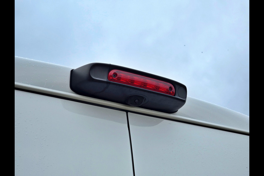 Fiat Ducato 35 2.2 MultiJet L2 H2 - 140 Pk - Euro 6 - ParkeerCamera - AppleCarplay AndroidAuto - Airco - Cruise Control