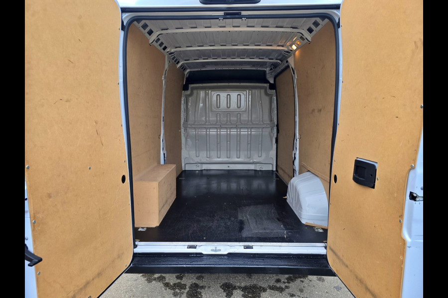 Fiat Ducato 35 2.2 MultiJet L2 H2 - 140 Pk - Euro 6 - ParkeerCamera - AppleCarplay AndroidAuto - Airco - Cruise Control