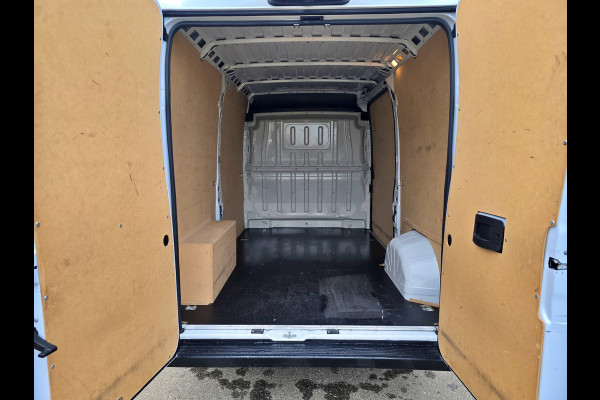 Fiat Ducato 35 2.2 MultiJet L2 H2 - 140 Pk - Euro 6 - ParkeerCamera - AppleCarplay AndroidAuto - Airco - Cruise Control