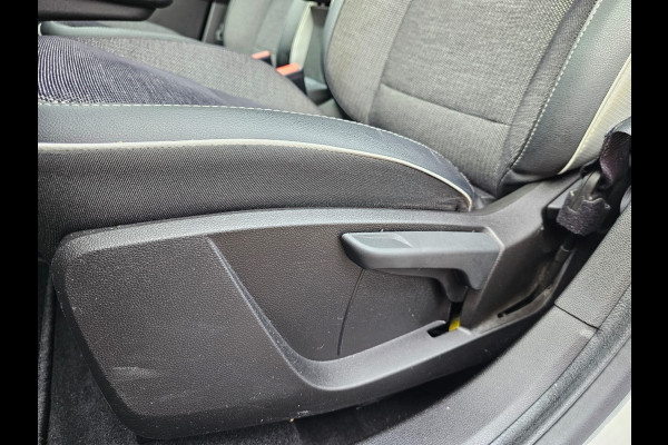 Renault Captur 1.6 E-Tech Plug-in Hybrid 160 Intens | Automaat | LED | Pack Parking | Pack Easy link | Camera | Navi | Cruise | BOSE |