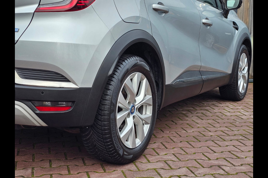 Renault Captur 1.6 E-Tech Plug-in Hybrid 160 Intens | Automaat | LED | Pack Parking | Pack Easy link | Camera | Navi | Cruise | BOSE |