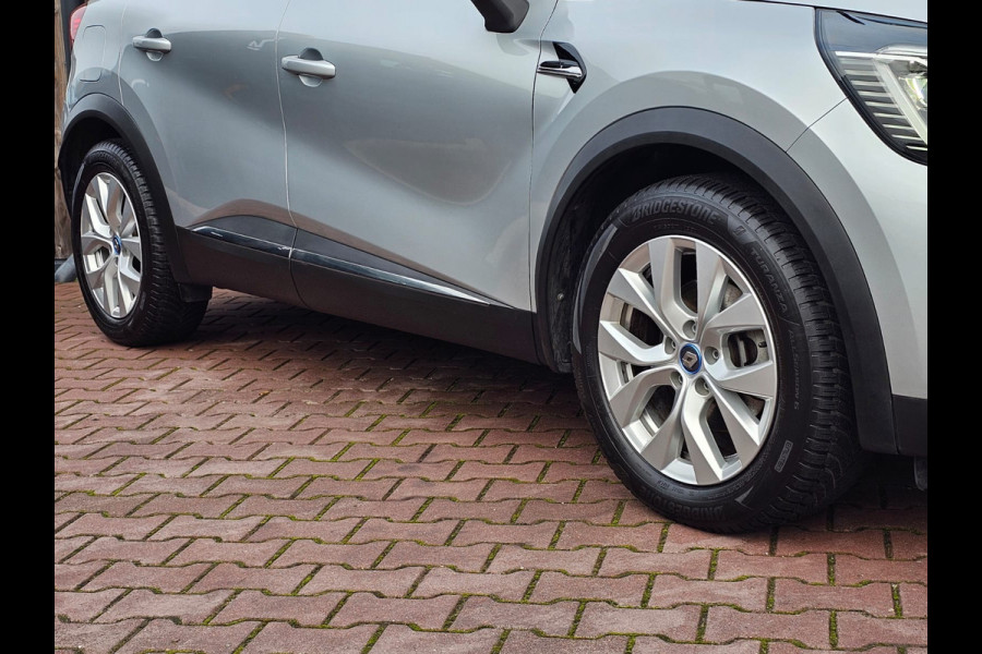 Renault Captur 1.6 E-Tech Plug-in Hybrid 160 Intens | Automaat | LED | Pack Parking | Pack Easy link | Camera | Navi | Cruise | BOSE |