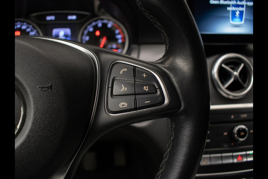 Mercedes-Benz A-Klasse 180 Business Solution Sport FACELIFT (NAVI,LED,XENON,CAMERA,STOELVERWARMING,SPORTSTOELEN,GETINT,NETTESTAAT)