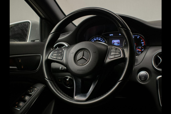 Mercedes-Benz A-Klasse 180 Business Solution Sport FACELIFT (NAVI,LED,XENON,CAMERA,STOELVERWARMING,SPORTSTOELEN,GETINT,NETTESTAAT)