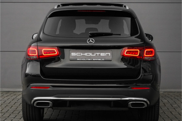 Mercedes-Benz GLC 300e 4M AMG Pano Memory LED Trekhaak 360° 20"