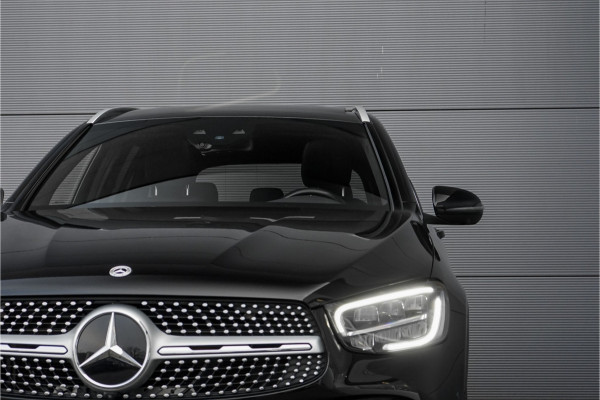 Mercedes-Benz GLC 300e 4M AMG Pano Memory LED Trekhaak 360° 20"