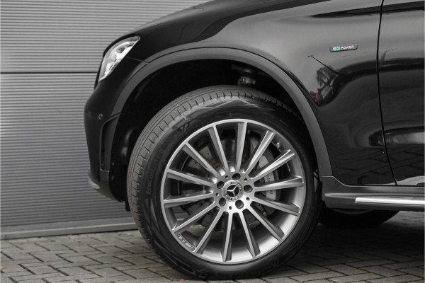 Mercedes-Benz GLC 300e 4M AMG Pano Memory LED Trekhaak 360° 20"