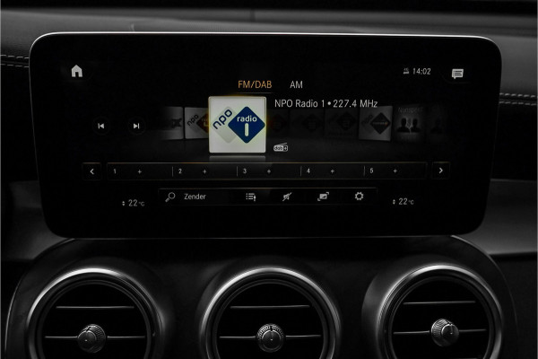 Mercedes-Benz GLC 300e 4M AMG Pano Memory LED Trekhaak 360° 20"