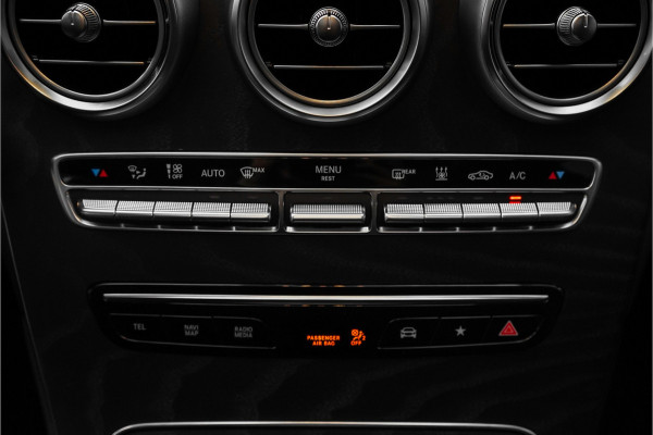 Mercedes-Benz GLC 300e 4M AMG Pano Memory LED Trekhaak 360° 20"