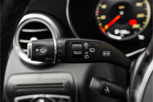 Mercedes-Benz GLC 300e 4M AMG Pano Memory LED Trekhaak 360° 20"