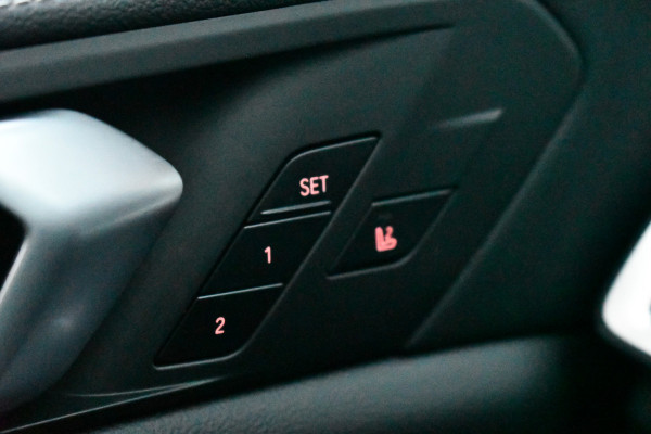 BMW X5 xDrive40i M-Sport 7pers Pano ACC Trekh H/K HUD 360 22inch 4WS laser Comf-seat