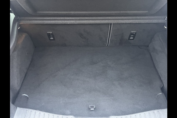 Ford Focus 125pk Lease Edition DEALERONDERHOUDEN/TREKHAAK/CLIMATE C.C. etc.