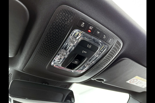 Mercedes-Benz CLA-Klasse 250 e Business Solution AMG Limited (NL-auto, Goed OnderH, Panorama, SfeerV, Carplay, Lane Assist, Navi)