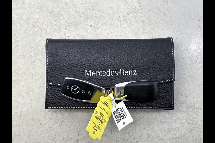 Mercedes-Benz CLA-Klasse 250 e Business Solution AMG Limited (NL-auto, Goed OnderH, Panorama, SfeerV, Carplay, Lane Assist, Navi)