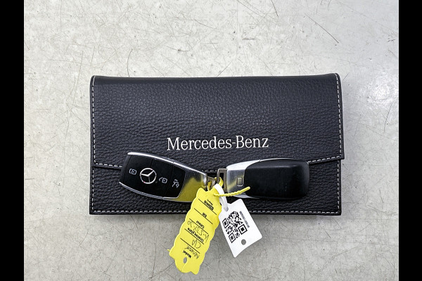 Mercedes-Benz CLA-Klasse 250 e Business Solution AMG Limited (NL-auto, Goed OnderH, Panorama, SfeerV, Carplay, Lane Assist, Navi)