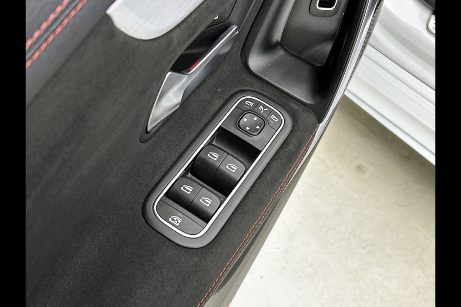 Mercedes-Benz CLA-Klasse 250 e Business Solution AMG Limited (NL-auto, Goed OnderH, Panorama, SfeerV, Carplay, Lane Assist, Navi)