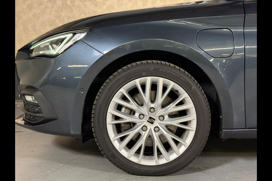 Seat Leon Sportstourer 1.4 TSI eHybrid PHEV Xcellence | Keyless | camera | memory seats | CarPlay | sfeerverlichting