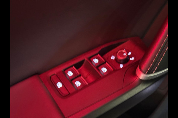 Seat Leon Sportstourer 1.4 TSI eHybrid PHEV Xcellence | Keyless | camera | memory seats | CarPlay | sfeerverlichting