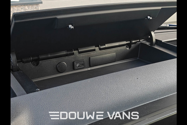 Mercedes-Benz Sprinter L2 H2 Automaat 315 BLAUW MBUX DAB Trekhaak Leder