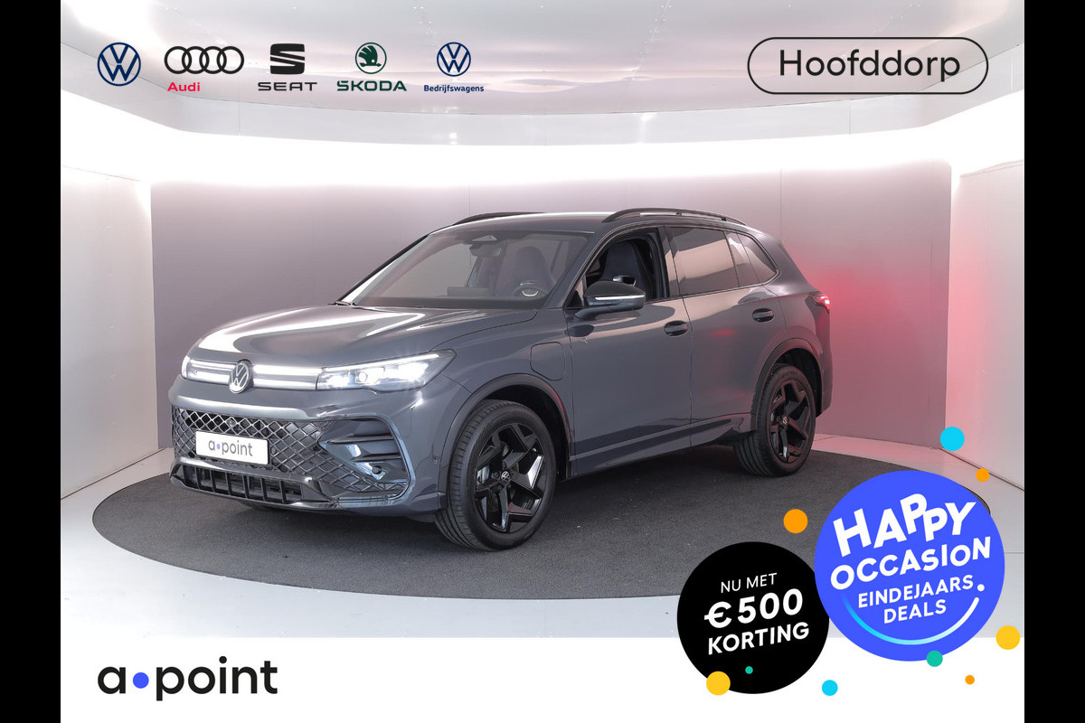 Volkswagen Tiguan 1.5 eHybrid R-Line Edition 272 pk Automaat (DSG) | Verlengde garantie | Navigatie | Parkeersensoren (Park assist) | Rondomzicht camera | Stoelverwarming v/a | Black Style pakket | R-Line |