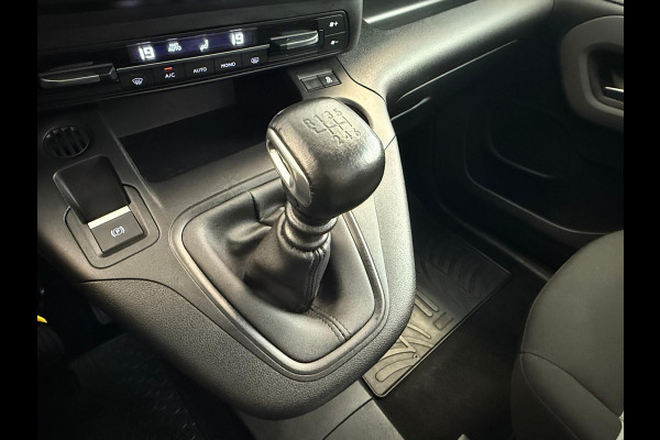 Citroën Berlingo Rolstoelauto | Rolstoel | 1.2 PureTech Shine