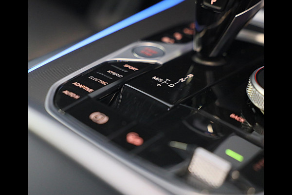 BMW X5 XDrive45e High Executive M Line / Luchtvering / 360 Camera / Head Up / Leder / F1 / Open Pano / Laser Koplampen / 22 Inch