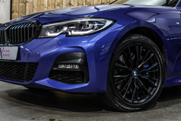 BMW 3 Serie Touring 330e xDrive M-Sport *Pano*Trekhaak*Led*Stoelverwarming*