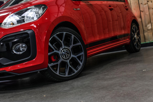 Volkswagen up! 1.0 TSI GTI *Pano*Beats*Cruise control*Stoelverwarming*