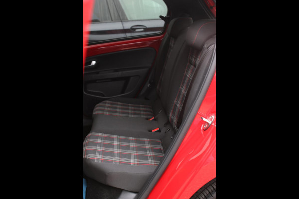 Volkswagen up! 1.0 TSI GTI *Pano*Beats*Cruise control*Stoelverwarming*