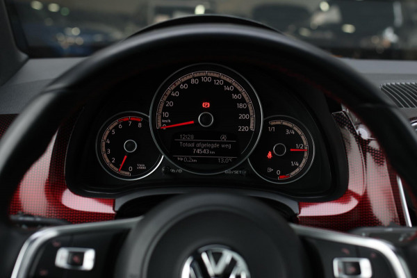 Volkswagen up! 1.0 TSI GTI *Pano*Beats*Cruise control*Stoelverwarming*